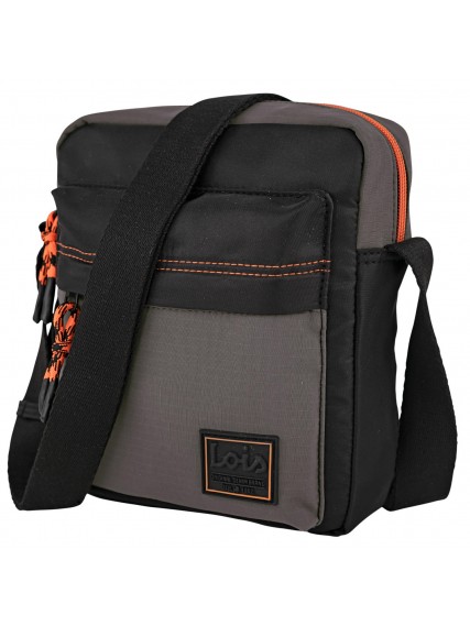 Borsa messenger Lois Irving...